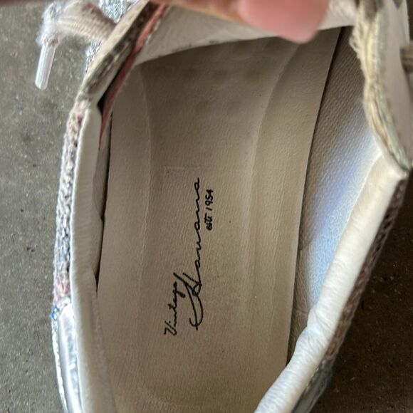 Vintage Havana Pink adorable worn once size 6 sneakers - Picture 6 of 9